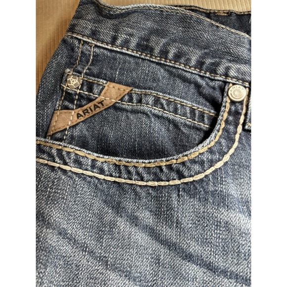 Ariat M2 Jeans 38X36 Medium Wash Relaxed Bootcut Cowboy Rodeo Whisker Denim Work - Picture 2 of 16